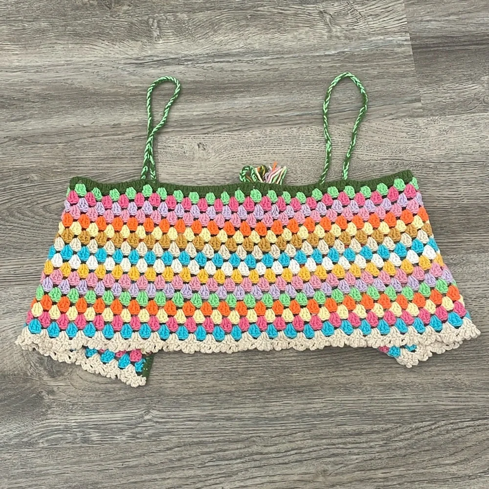Colorful June Top - Picture 2 of 5